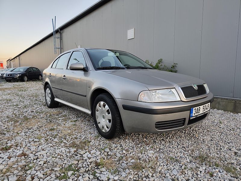 Škoda Octavia TOUR, 1.6i - LPG, ČR - fotka 8 z 14