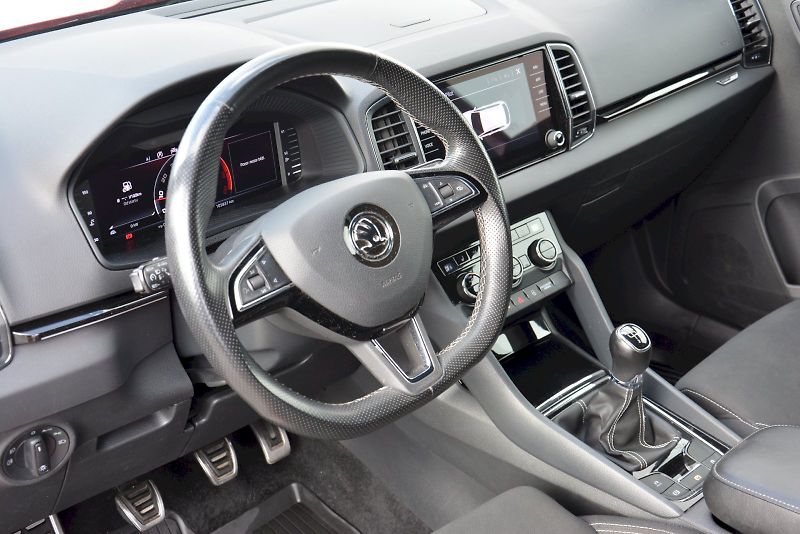 Škoda Karoq (2020) 1.5 TSI 110 kW Sportline - fotka 9 z 25