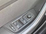 Volkswagen Passat Business  2,0TDi - náhled 20