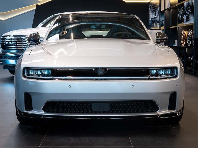 Dodge Charger (2024) 0.0 Daytona Scat Pack 670HP - fotka 9 z 40