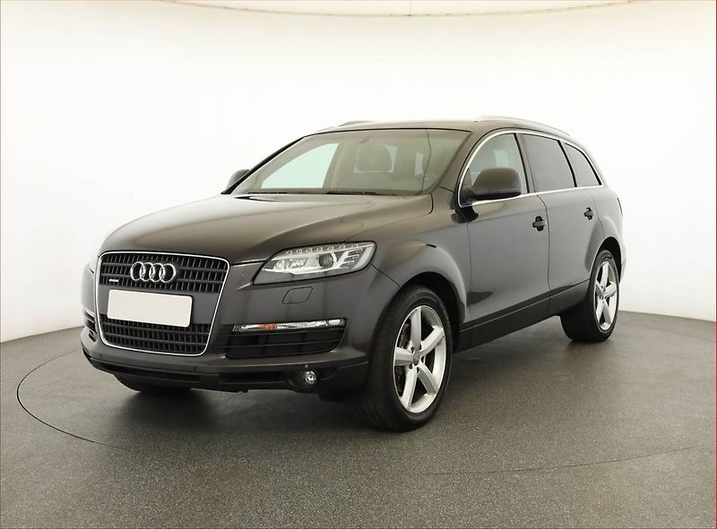 Audi Q7 (2006) 4.2 FSI , LPG, 4X4, Automat - fotka 2 z 18