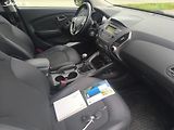 Hyundai ix35 2.0D4X4,70KM,MAX VÝBAVA,KRÁSNÝ - náhled 13
