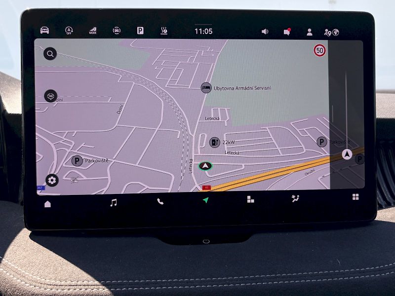 Škoda Superb (2025) Combi DSG 2.0 TDI / 110 kW / S - fotka 16 z 28