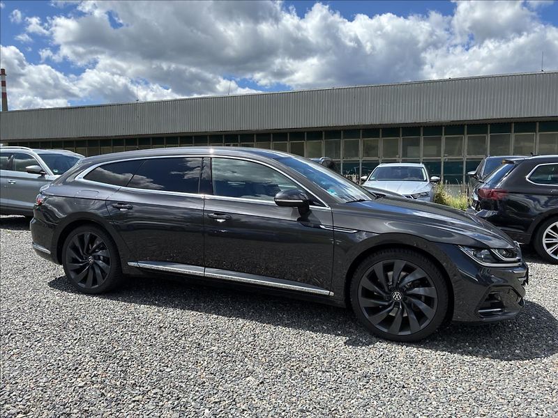 Volkswagen Arteon 2,0 TSI 206 KW,R-LINE,KŮŽE - fotka 8 z 31