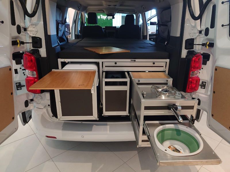 Toyota ProAce Verso L1, Full Electric (50kWh) (136 - fotka 2 z 10