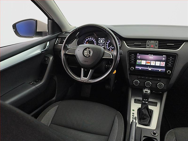 Škoda Octavia (2017) 2.0 TDI, Automat, Navi - fotka 7 z 16