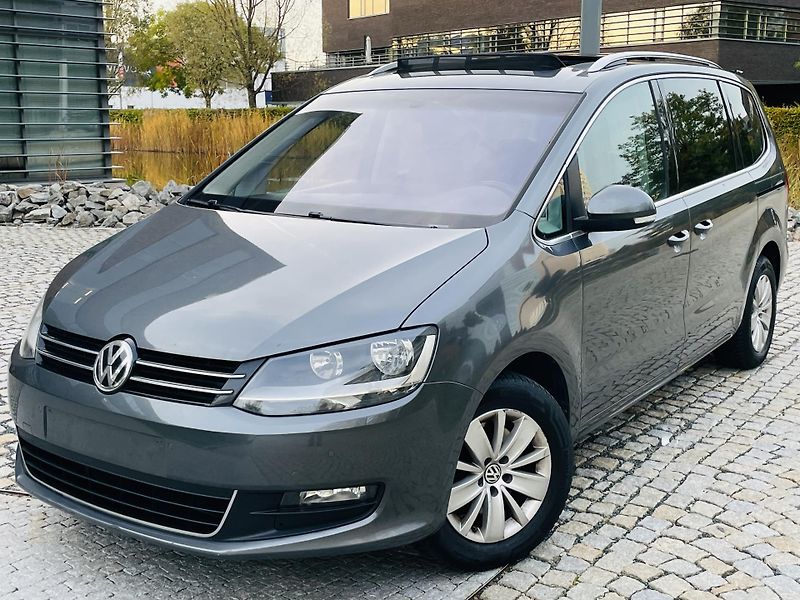 Volkswagen Sharan 2.0TDI MAN 7MÍST TAŽNÉ KAMERA - fotka 1 z 46