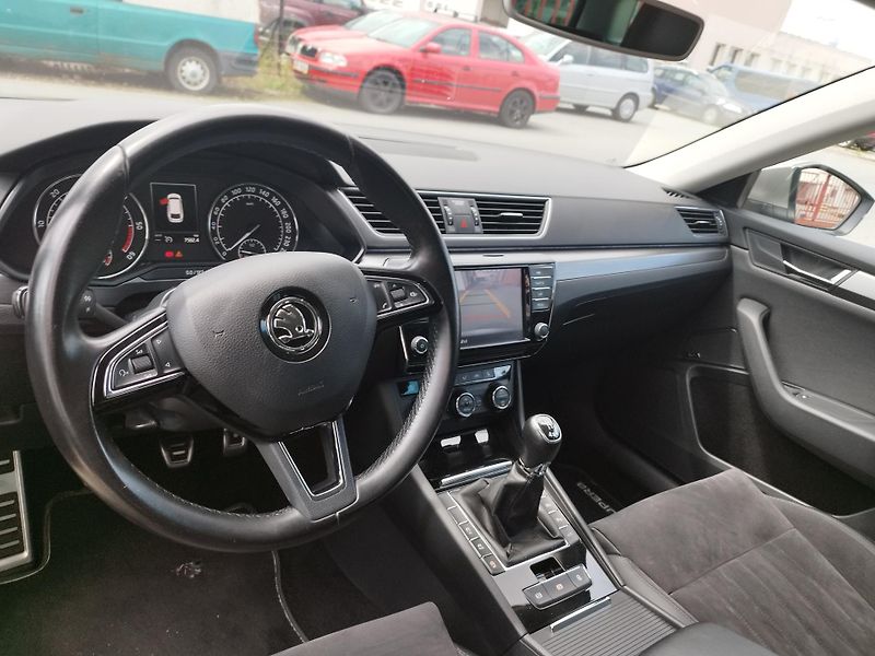 Škoda Superb (2016) III.2.0TDI,volat-608 081 843 - fotka 12 z 17
