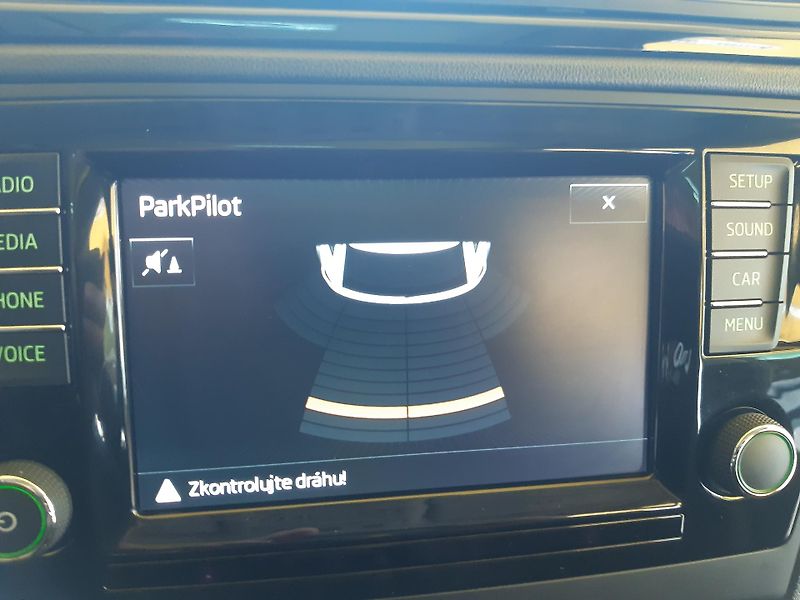 Škoda Rapid 1.2 TSI DIGIKLIMA zadáno !!! - fotka 13 z 26