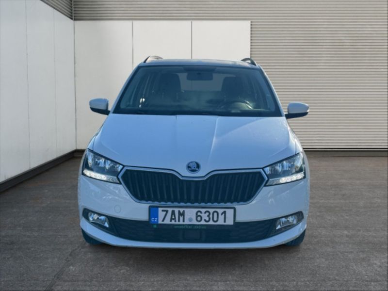 Škoda Fabia 1,0 TSI Ambition - fotka 3 z 10