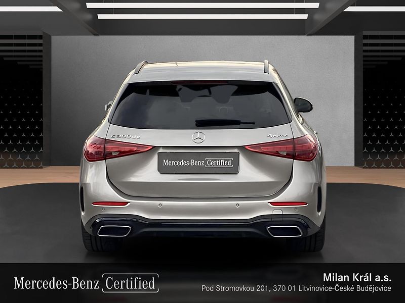 Mercedes-Benz Třídy C C 300 de 4MATIC - fotka 4 z 26