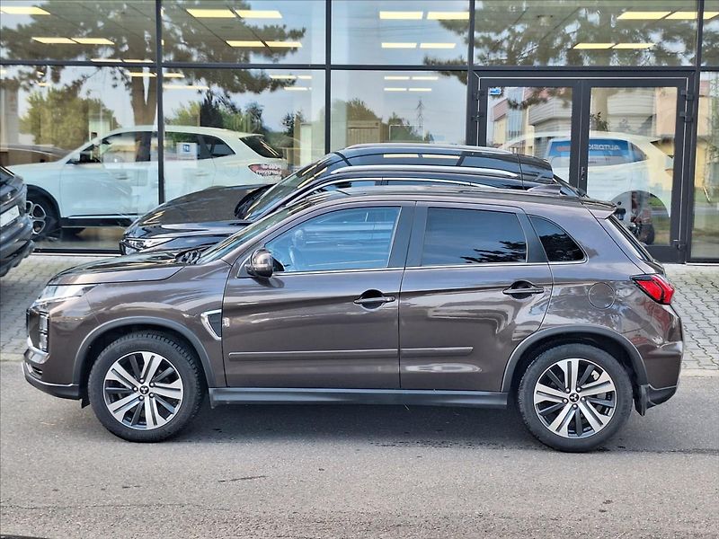 Mitsubishi ASX 2,0 MIVEC  4WD CVT Intense DPH - fotka 3 z 15