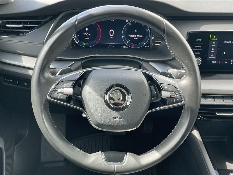 Škoda Octavia 2,0 TDI DSG Ambition Plus LED - fotka 8 z 22