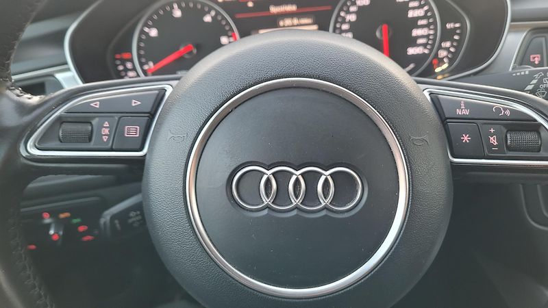 Audi A6 Allroad 3,0TDI 200KW KOUPENO vČR - fotka 22 z 24
