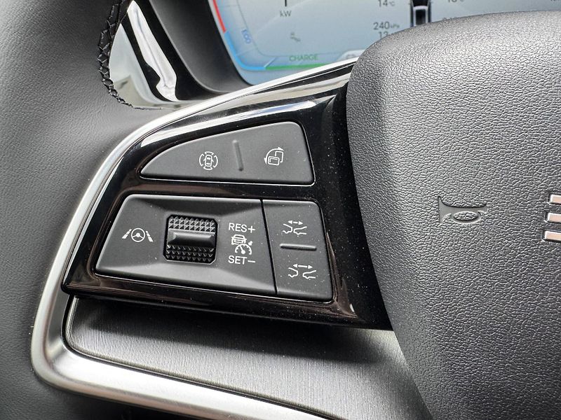 BYD Seal U (2026) Design AWD 1,5 - fotka 21 z 27