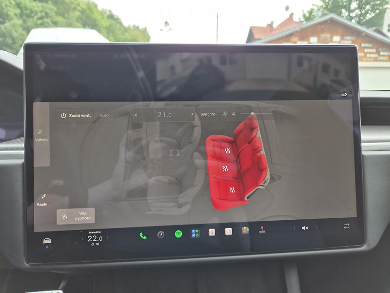 Tesla Model S PLAID PERFORMANCE - fotka 31 z 47