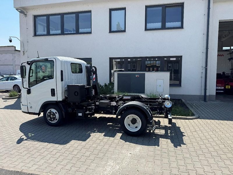 Isuzu M21 (2026) - fotka 7 z 9