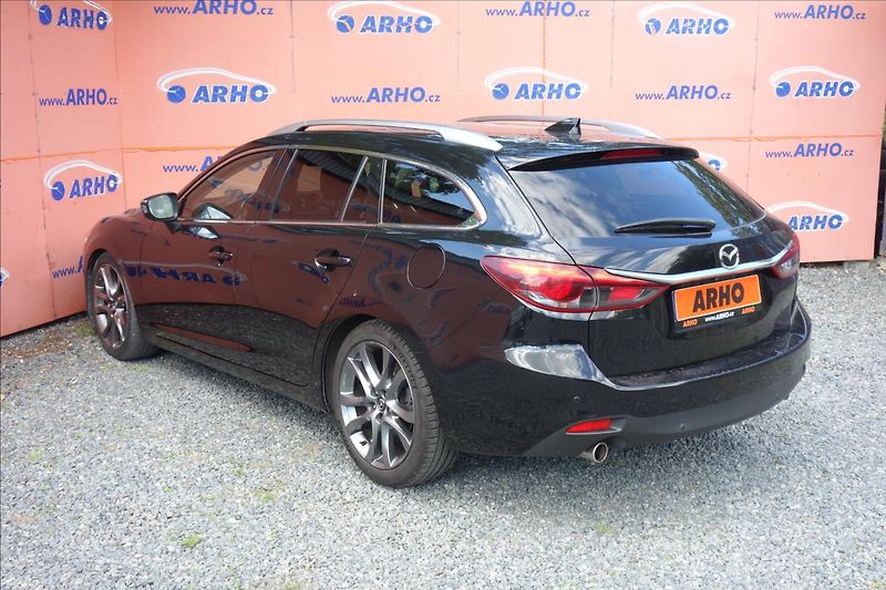 Mazda 6 2,2 D 129KW, SERV.KN., REVO. - fotka 5 z 39