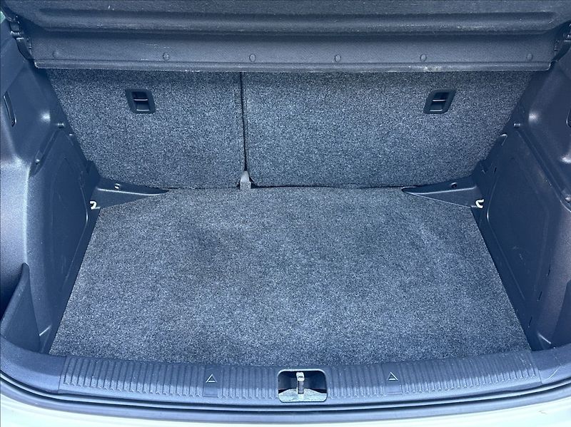 Škoda Fabia 1,2 TSI 105PS  Monte Carlo - fotka 36 z 47