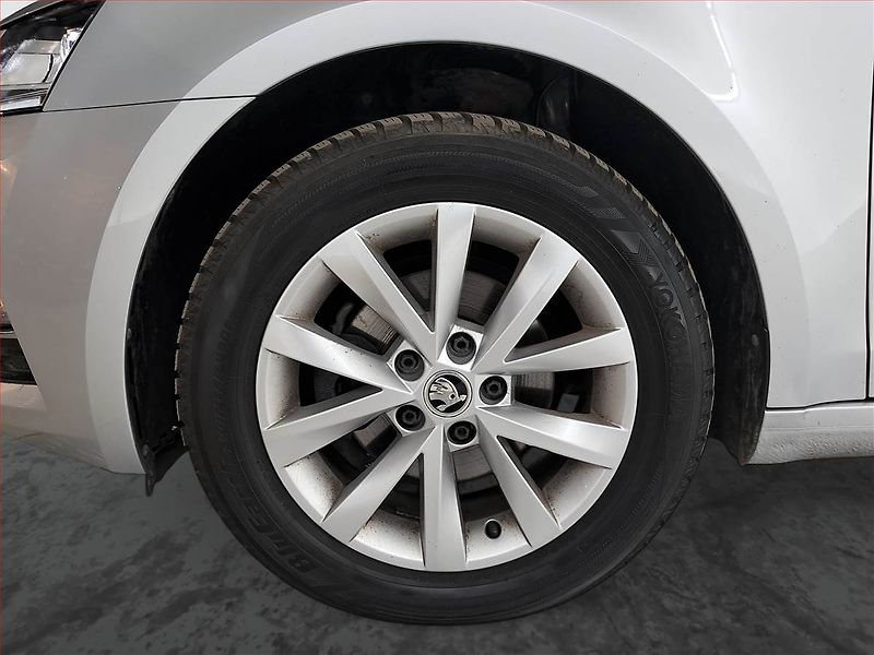 Škoda Octavia (2019) Style 1.6 TDI, Automat - fotka 15 z 21