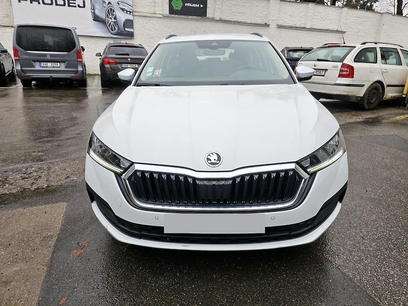 Škoda Octavia 2.0TDI 110kW kombi automat  - fotka 2 z 31