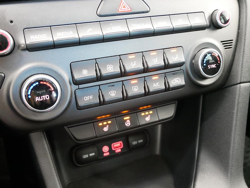 Kia Sportage - fotka 21 z 25