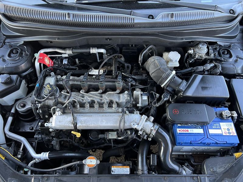 Hyundai Accent 1.5CRDi KLIMA TÁŽNÉ PŮVOD ČR - fotka 28 z 34