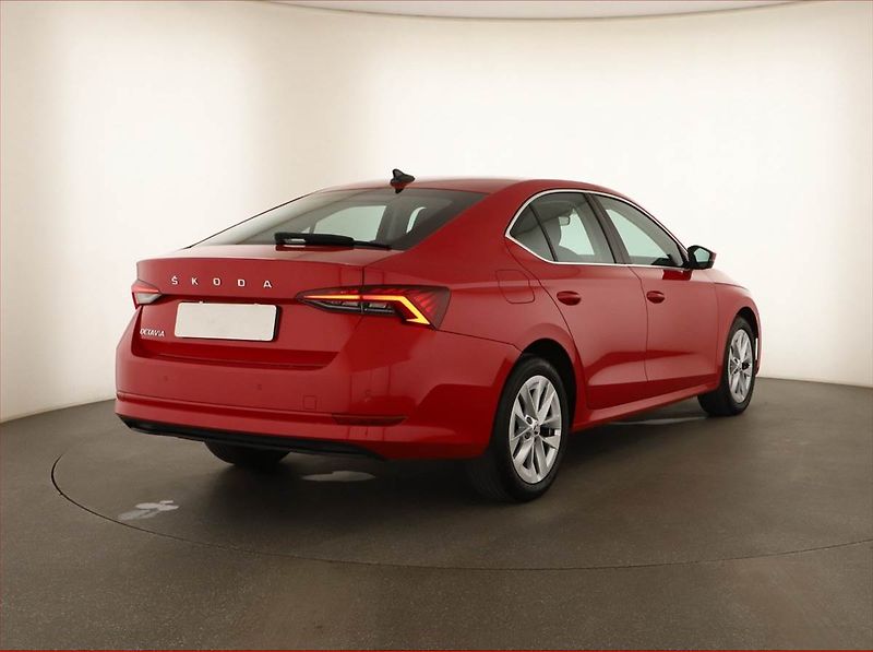 Škoda Octavia (2023) Style 1.5 TSI - fotka 5 z 13