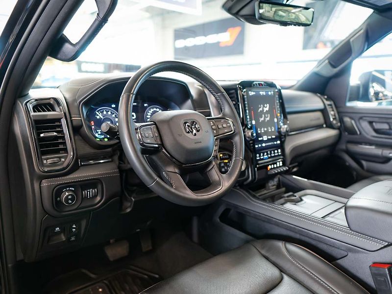 Dodge RAM (2024) 5.7 V8 eTorque Limited 6 LIFT - fotka 13 z 45
