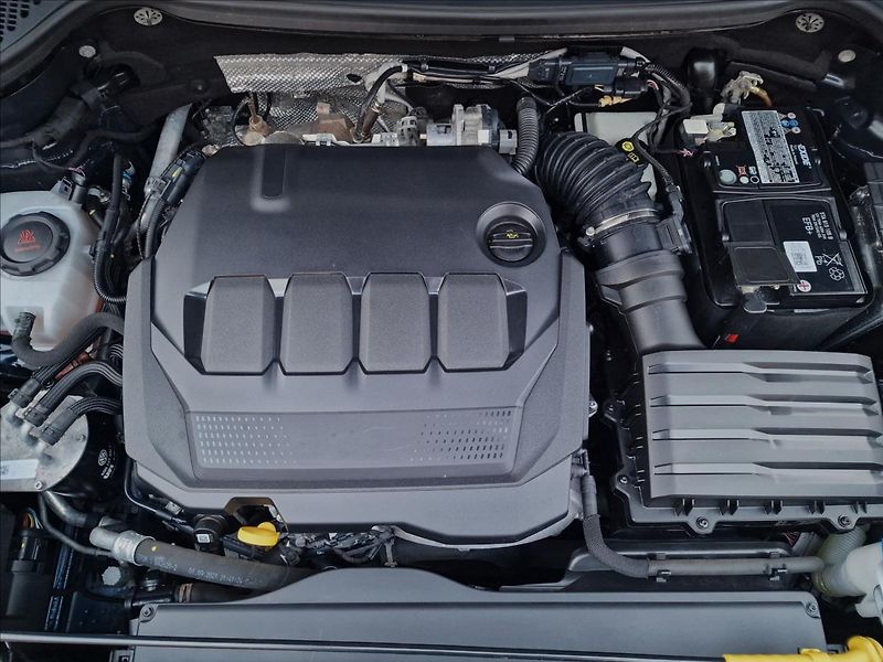 Škoda Karoq 2.0TDI Style,původ ČR,1.Maj. - fotka 43 z 50