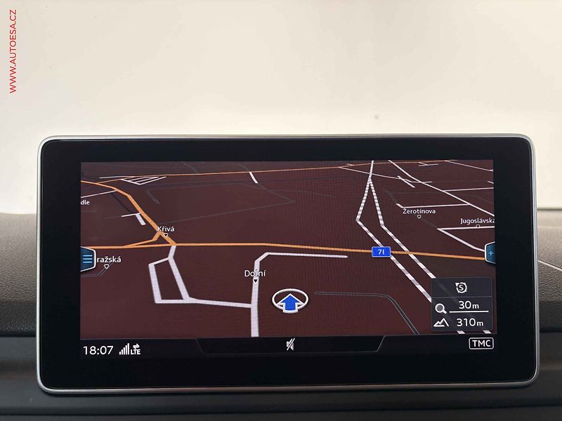 Audi A4 (2017) 3.0 TDi, S-line, AT, navi - fotka 11 z 18