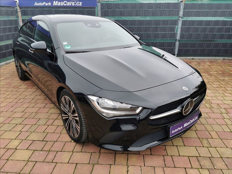Mercedes-Benz CLA 200 d Shooting Brake - fotka 3 z 21