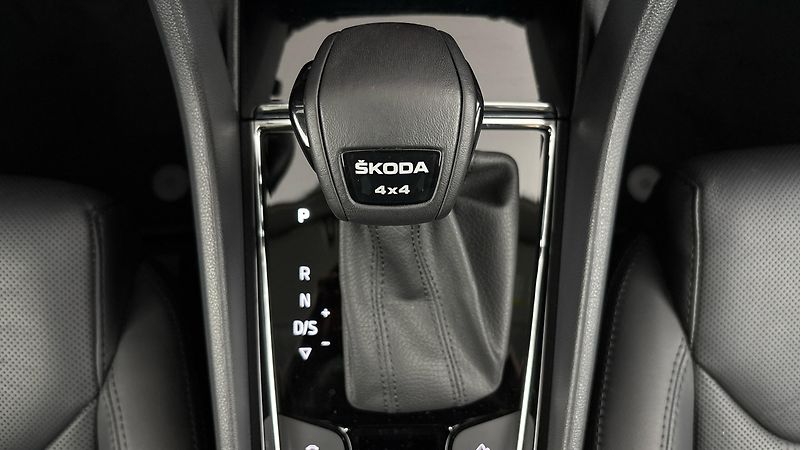Škoda Kodiaq 2.0 TDI DSG 4x4 L&K - fotka 28 z 32
