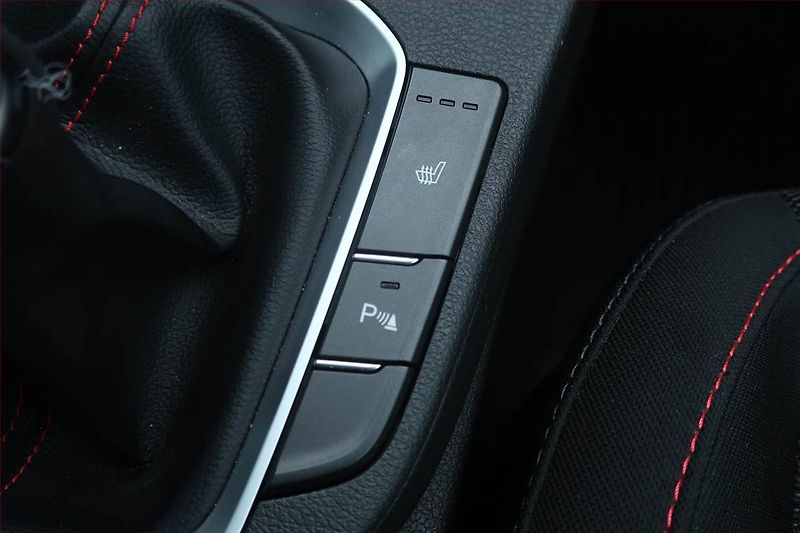 Hyundai i30 (2022) N-Line 1.5 T-GDI MHEV - fotka 21 z 21