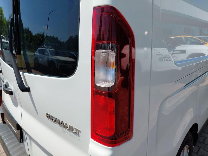 Renault Trafic (2022) 2,0 dCi 81 kW Cool L2 - fotka 13 z 24