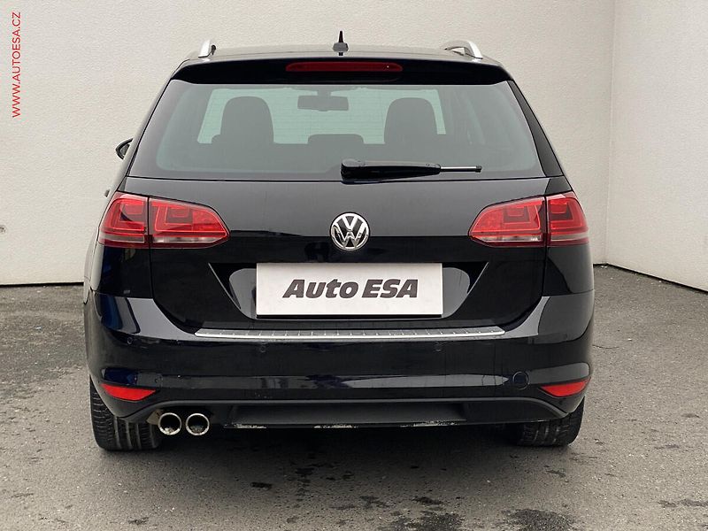 Volkswagen Golf (2013) 1.4 TSi, Highline, bixen - fotka 5 z 19