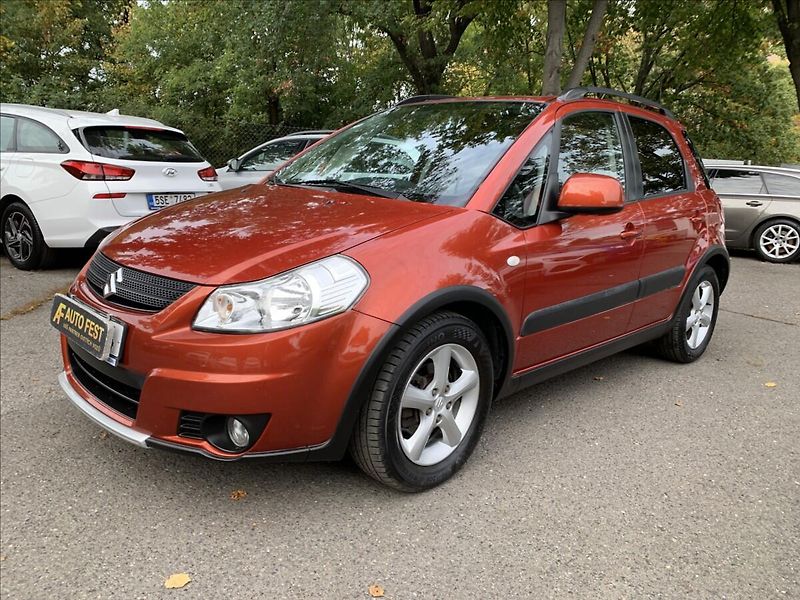 Suzuki SX4 1,6 i ČR,SERVISKA - fotka 1 z 16