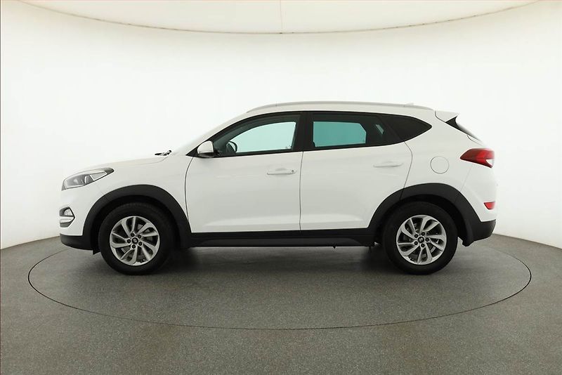 Hyundai Tucson (2016) 1.7 CRDi, Serv.kniha, Navi - fotka 3 z 19