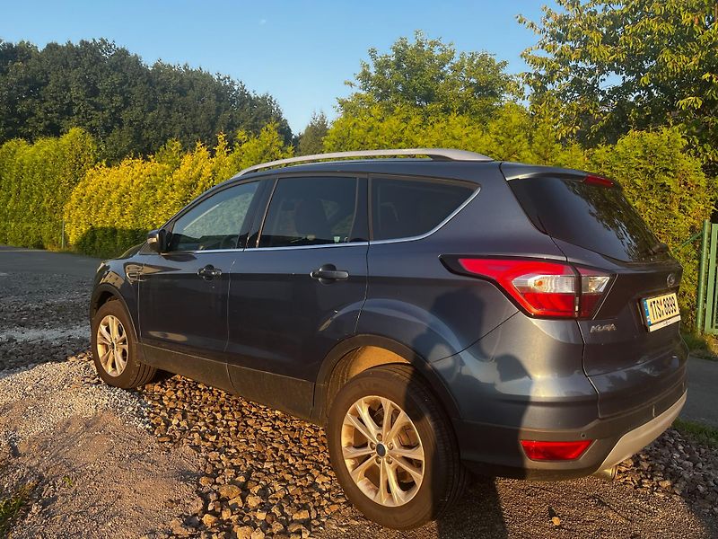 Ford Kuga (2018) 2 Titanium 1,5 EcoBoost, DPH - fotka 2 z 15
