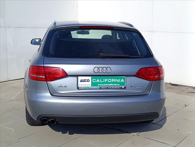 Audi A4 Avant 2,0 TDi Quattro Aut. Kli - fotka 8 z 30
