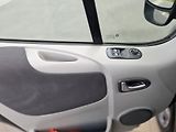 Opel Vivaro (2011) 2.5 CDTI Tour Cosmo - náhled 26