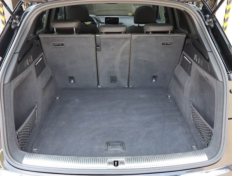 Audi Q5 (2018) 2.0 TDI - fotka 14 z 28