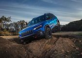 a Jeep Cherokee- rovněž 21