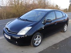 Toyota Prius 1.5i/E, 57 kW, nové rozvody - fotografie inzerátu
