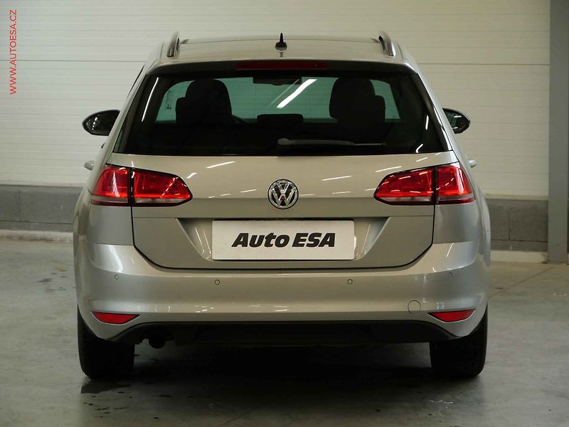 Volkswagen Golf (2014) 1.2TSi, servis.kniha - fotka 5 z 23