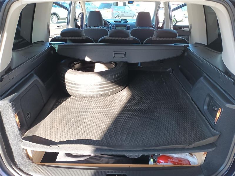 Volkswagen Sharan 1,4 TSI,LPG,SERVIS,ROZVODY, - fotka 21 z 40