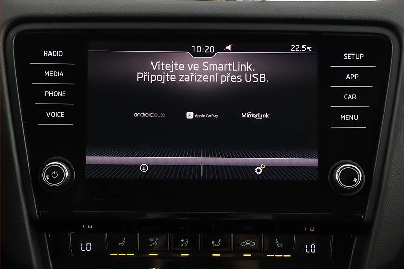 Škoda Octavia (2019) 1.6 TDI, Tempomat - fotka 12 z 18