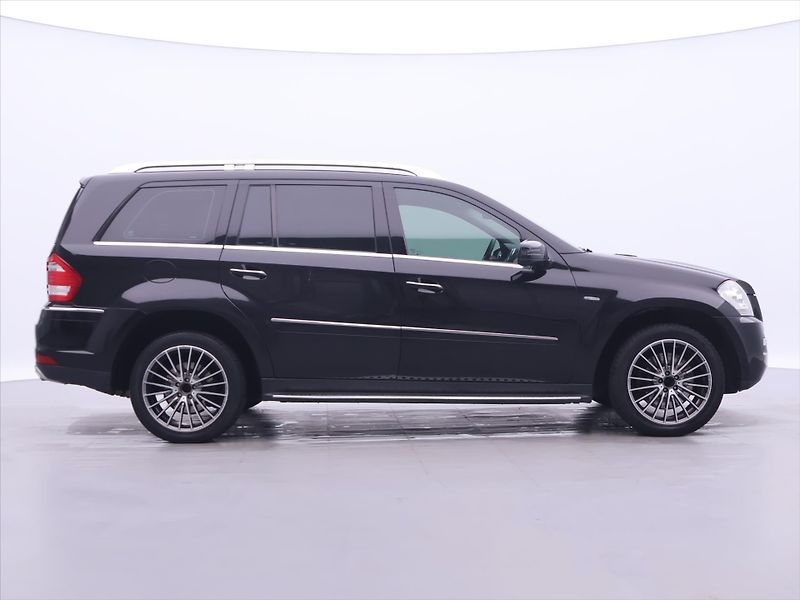 Mercedes-Benz GL 350 3,0 155kW 4Matic 7.míst - fotka 8 z 41