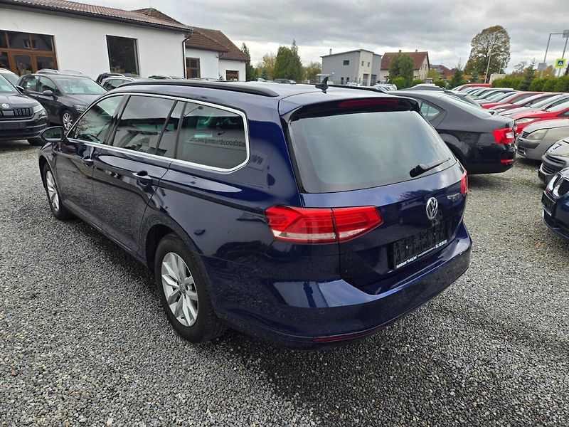 Volkswagen Passat (2018) 2.0 TDI DSG,Navi,Rozvody - fotka 11 z 29