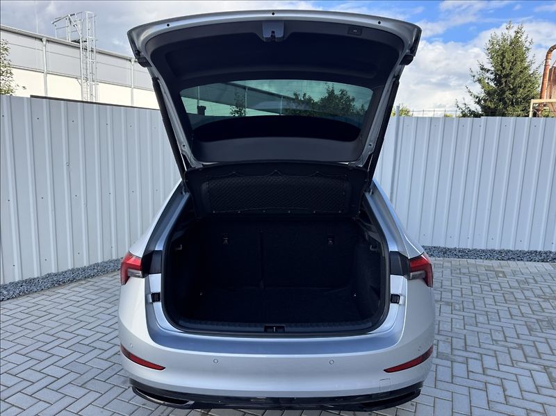 Škoda Scala 1,5 TSI DSG Monte Carlo DPH ČR - fotka 13 z 50
